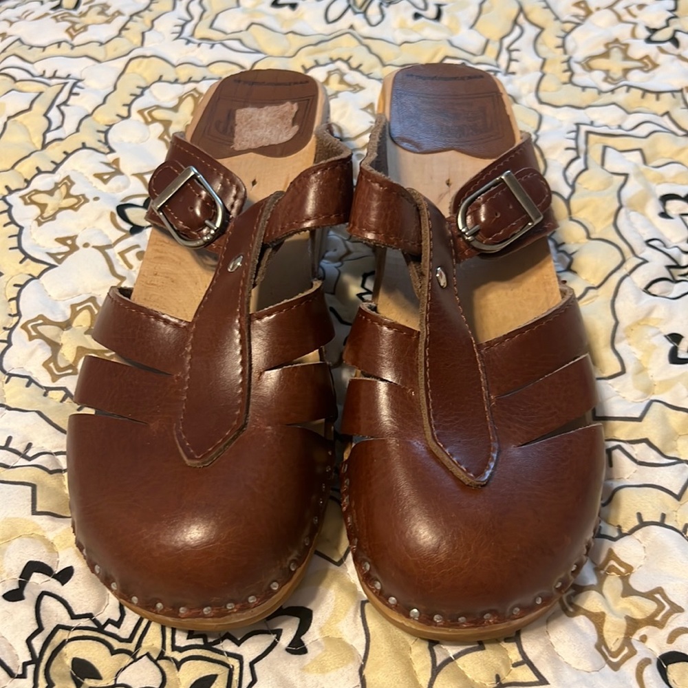 Trientorp leather Swedish clog 37